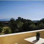 Pegasus Apartamento Karavádhos