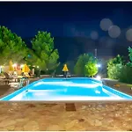شقة Pegasus Karavádhos